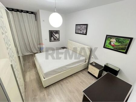 Appartamento 1+1 in affitto, Via Kavajes!