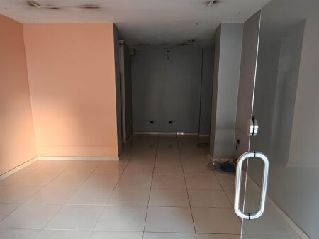 Ambient biznesi me qira – Rruga Bardhyl !