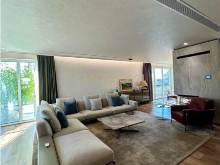 UNIQUE PENTHOUSE FOR SALE IN THE HEART OF THE FORMER BLOK Exclusive Penthouse – A New Standard of Luxurious Living!