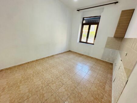 Zyre / Apartament Me Qera