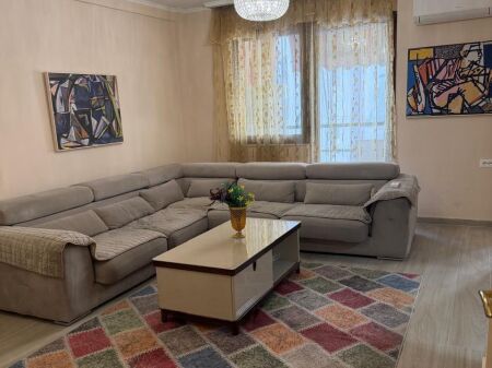 Shitje | Apartament 2 + 1 | Bulevardi Zogu i Parë | 252300 €