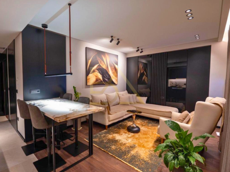 Shitet Apartament 1+1 – Rruga Butrinti, Sarandë