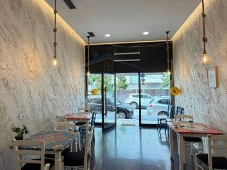 Affitto, Locale Bar-Ristorante, Piazza Willson.