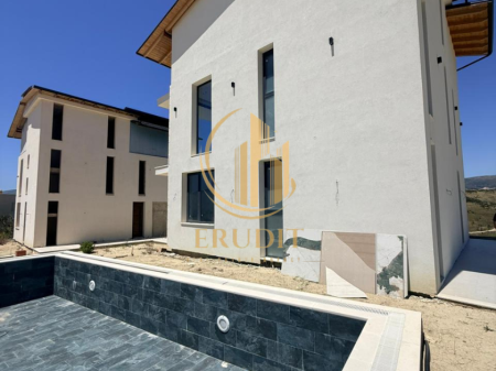 VILLA FOR SALE  RADHIMË, VLORË