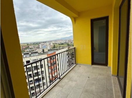 Shitet apartament 3+1+2 në kompleksin Grand Gallery, Yzberish.