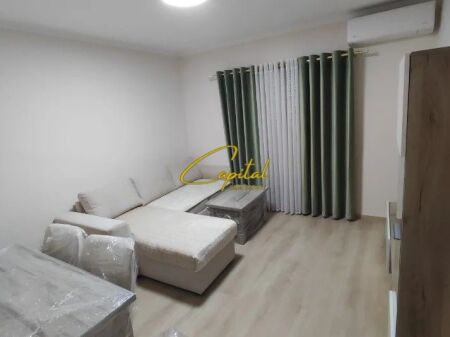 APARTAMENT ME QIRA 2+1 RRUGA FORTUZI 800 EURO
