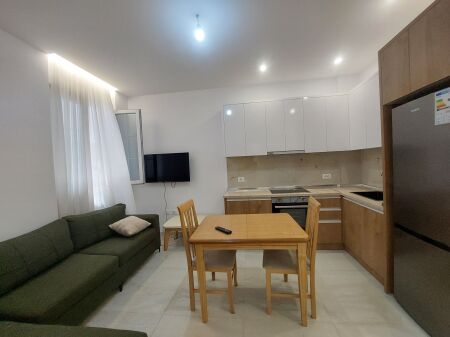 Rent | Apartament 1 + 1 | QSUT | 400 €/month