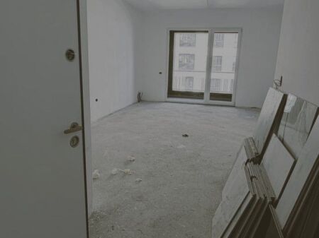 Shitet apartament 3+1+2 tualete & depo Splendor Residence , porcelan