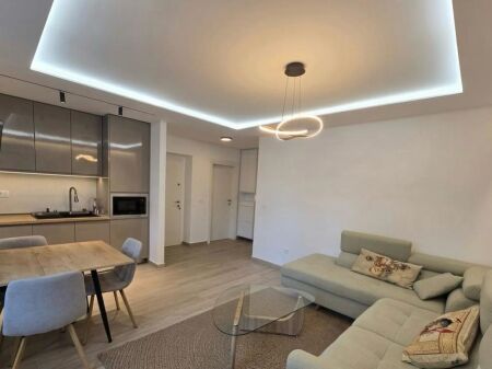 Appartamento 2+1 in vendita📌Brryl, sulla strada principale - Prezzo 189 milioni di leke