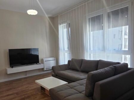 Apartament me qera 1+1 - 📍5 Maj, rezidenca Tirana Uptown