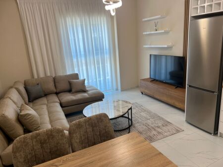 Appartamento 1+1 in affitto Porta Tirana e Re, Sauk i Vjeter !
