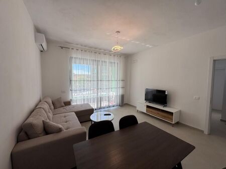 Apartment for rent 2+1+2- 📍5 May, New Garden complex - 600 thousand lek