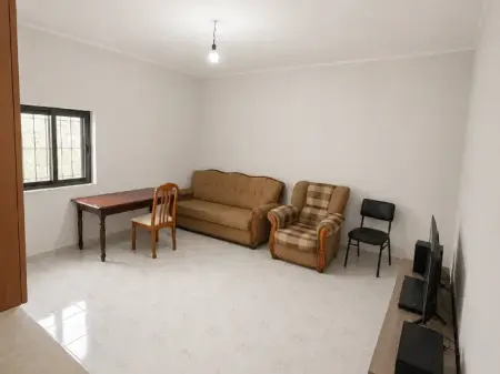 Vendita | Vilë 3 + 1 | 500 m larg QSUT | 200000 €