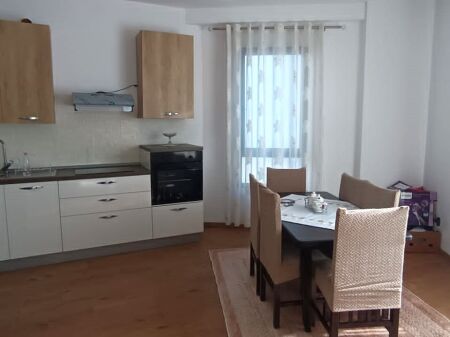 🏡 Appartamento 1+1 in Affitto a Selvia, 500 mila leke