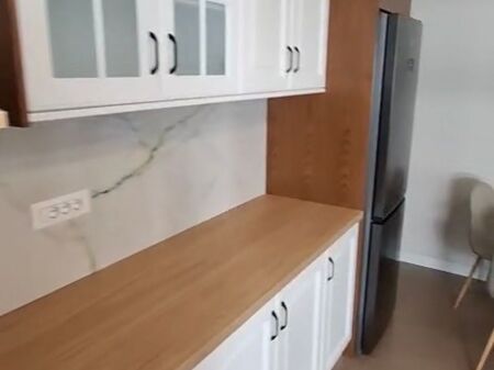 For rent 2+1+1 OPPOSITE SQUARE 21