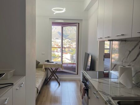 Appartamento 1+1 in affitto a Mangalemi in Ali Dem