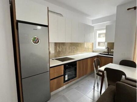 Japim me qera apartament 1+1 ne Laprake. 550 € /Muaj