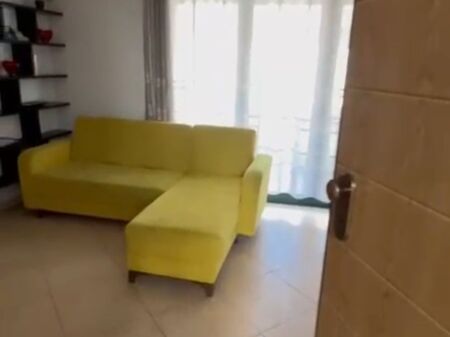 Apartament me qera 1+1