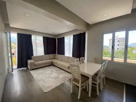 Rent | Apartament 3 + 1 | Rruga Xhebrahimet | 750 €/month