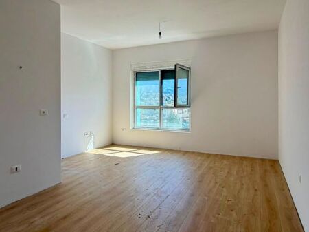 SHITET: 1+1📍Ali Dem (Rez.Kadiu) - 98,000€ - Sp.60m² - Kati.6 - Dorezohet Korrik 2026 || Pagese me Keste🔥