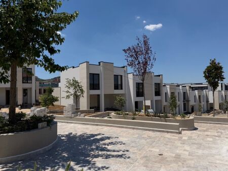 Shitet Apartament 2+1+oborr Maison De La Terre📍Mjull Bathore, TEG