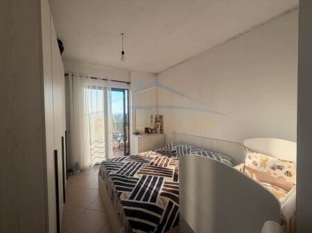 Shitet, Apartament 1+1, Unaza e Re. UNA70669