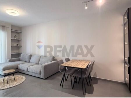 For rent 1+1 Aura Residence