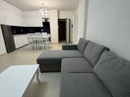 Apartament 1+1 per qera Astir Kompleksi Jolla !
