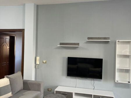 APARTAMENT 2+1 + PARKIM ME QERA NE SAUK TE VJETER