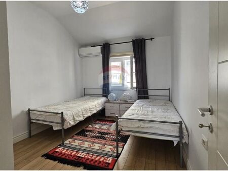 Jepet me qira apartament 2+1!