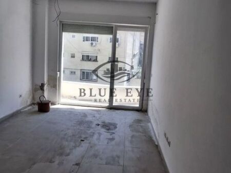 Ambient Biznesi me Qera te ish Rajoni i Policise,Durres!