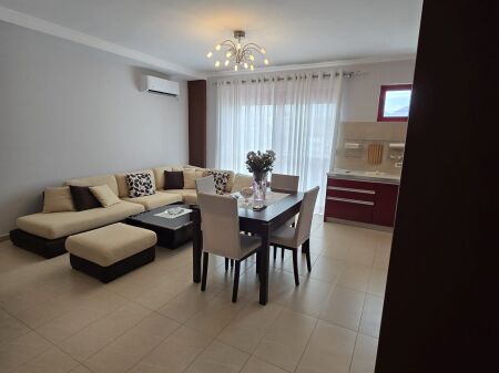 Apartment 2+1+2 and balcony for sale in Zog të Zi
