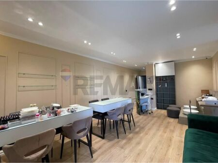 SPACE FOR RENT IN THE FIORI DI BOSCO RESIDENCE