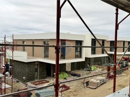 Apartment 1+1 for sale in Fark