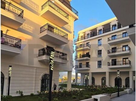 Apartament 1+1 +Post parkimi TE PORTA TIRANA E RE