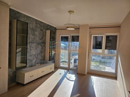 Qera, Apartament 1+1, Rruga Jordan Misja, Tiranë.
