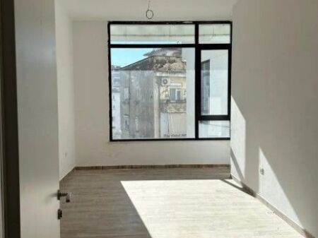 📌Jepet me qira zyre pranë Qendrës