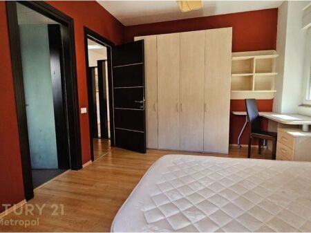 JEPET ME QIRA APARTAMENT 2+1+2, PRANË GJYKATËS SË LARTË, MYSLYM SHYRI!
