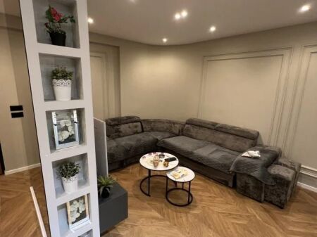 Jepet me qira apartament 1+1