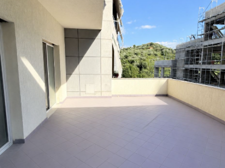 FOR SALE 3+1 APARTMENT WITH VERANDA – MATEO COMPLEX, ZOOLOGICAL GARDEN