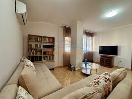 Qera,Apartament 2+1+2, Selvia