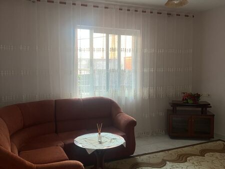 🏡Affittasi appartamento 1+1+ posto auto a Lapraka