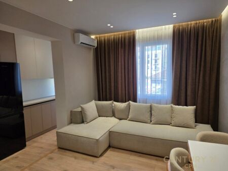 Affittasi 2+1 in Via Barrikadave, Tirana - 890€ | 53 m² 890 € /Mese