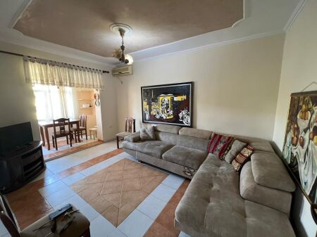 📣 QERA Apartament 1+1 📍 Medreseja 🛣️ Rruga e "Dibres" ✨