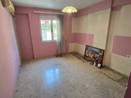 Garsoniere ne Shitje ne Qender te Piaca Tirane