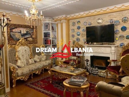 Super apartment 2+1+2 garages and a parking space for sale in Kinostudio near the Ministry of Culture (Id 41211321)
