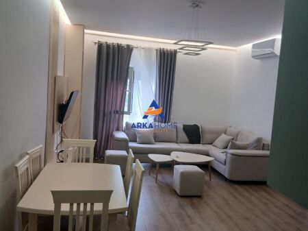 JEPET APARTAMENT 2+1 ME QERA "NE SAUK" 50.000 LEKE