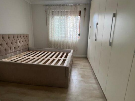 Jepet me qera AP 1+1 Porcelan prane UET