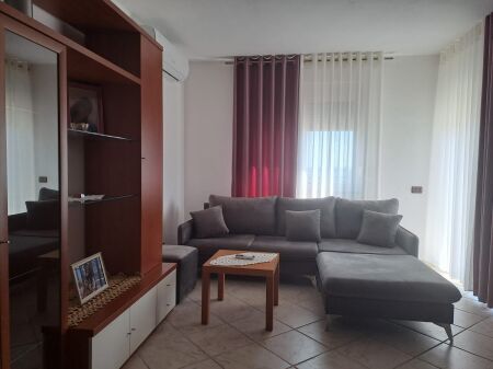 🏡 Apartament 2+1 me Qira tek Ujësjellësi Durres