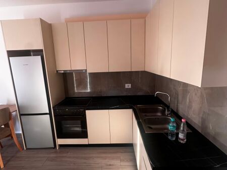 Appartamenti in affitto ad Astir